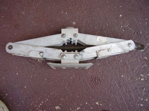 Porsche 911 924 944 s s2 951 turbo aluminum scissor jack  not have crank handle
