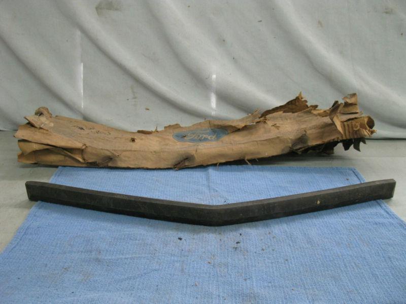 1973 ford galaxie front bumper rod nos