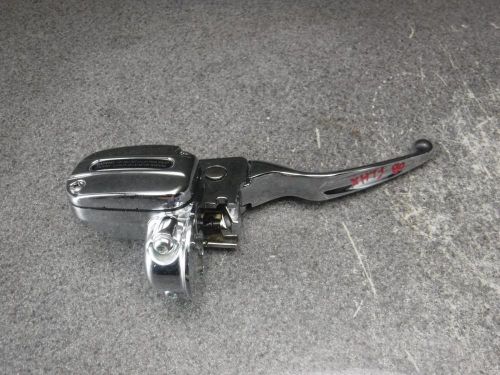 08 harley street glide flhx front brake mater cylinder 80i