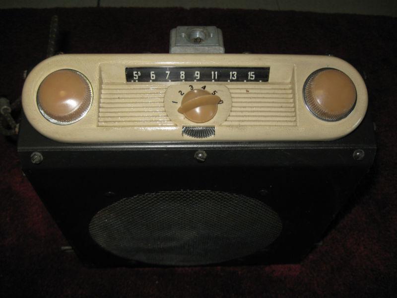 Ford 1941 radio sparton has been serviced plays fine