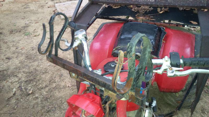 Honda yamaha atc 3wheeler front gun rack - - rare !!! - - -