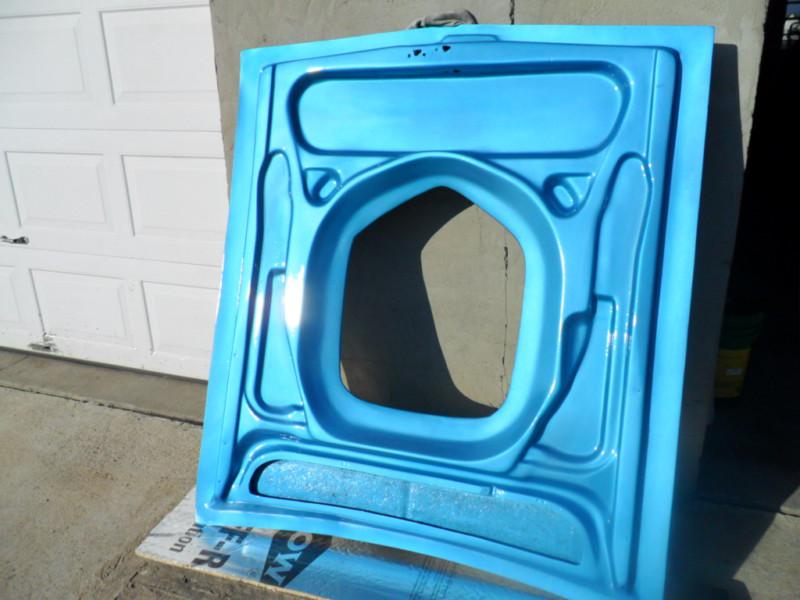 70 - 74 cuda shaker hood with shaker bubble , fiberglass bolt on style 