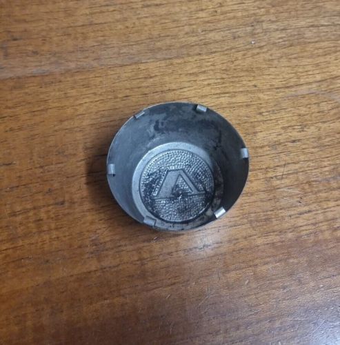 Vintage Volvo Wheel Centre Cap Classic Car, US $, image 2