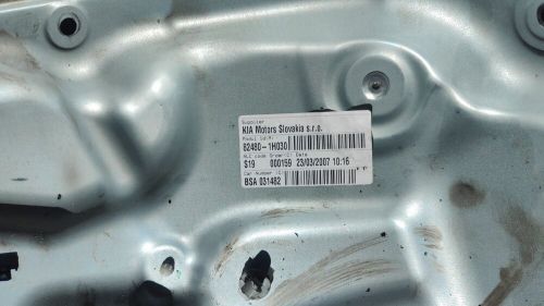 2007 kia ceed driver side rear door window regulator 82480-1h030 #1