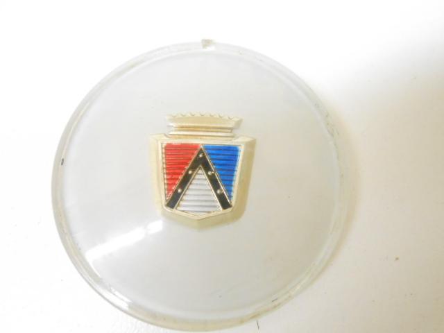 1957 ford horn button center cap insert 