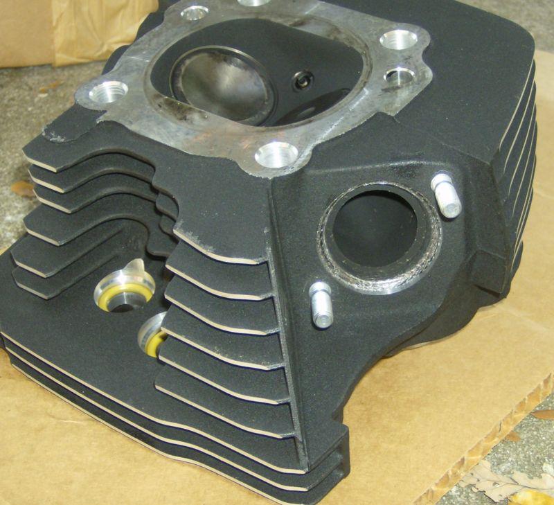 Purchase HARLEY DAVIDSON TWIN CAM CYLINDER HEADS 1672599 1672399