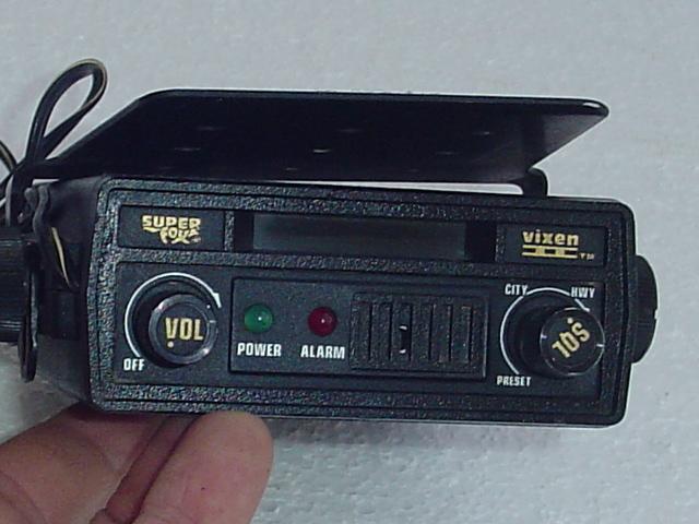 RADAR DETECTOR warning receiver Vixen II 2 Super Fox 12v cig lighter w/ mount, US $15.00, image 2