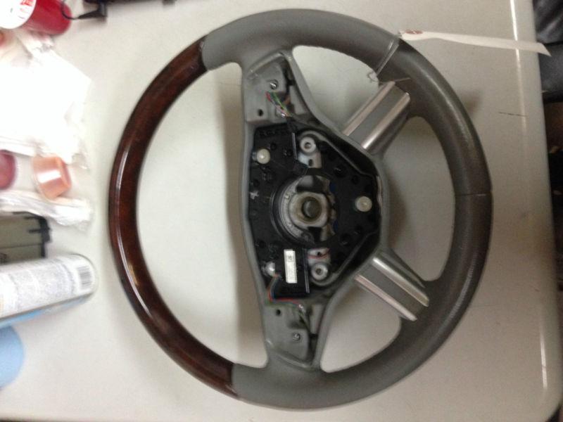 2006 mercedes ml350 gray/ wood steering wheel oem