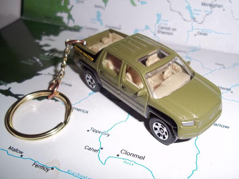 Custom mint keychain 2007 honda ridgeline,green w/silver,mags