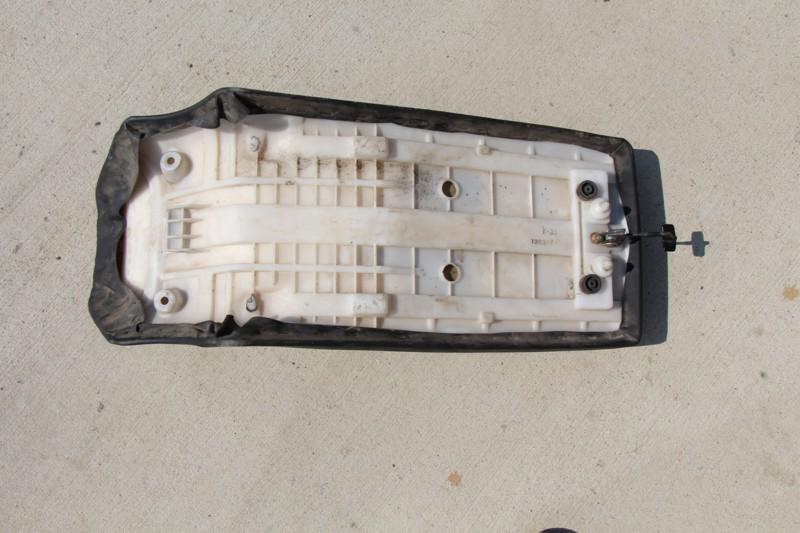 Purchase 19872006 Yamaha Banshee seat OEM BLUEand BLACK seat cover