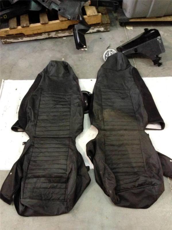Purchase BESTOP JEEP WRANGLER TJ LATE MODEL SEAT COVERS 20032006 USED in Miami, Florida, US