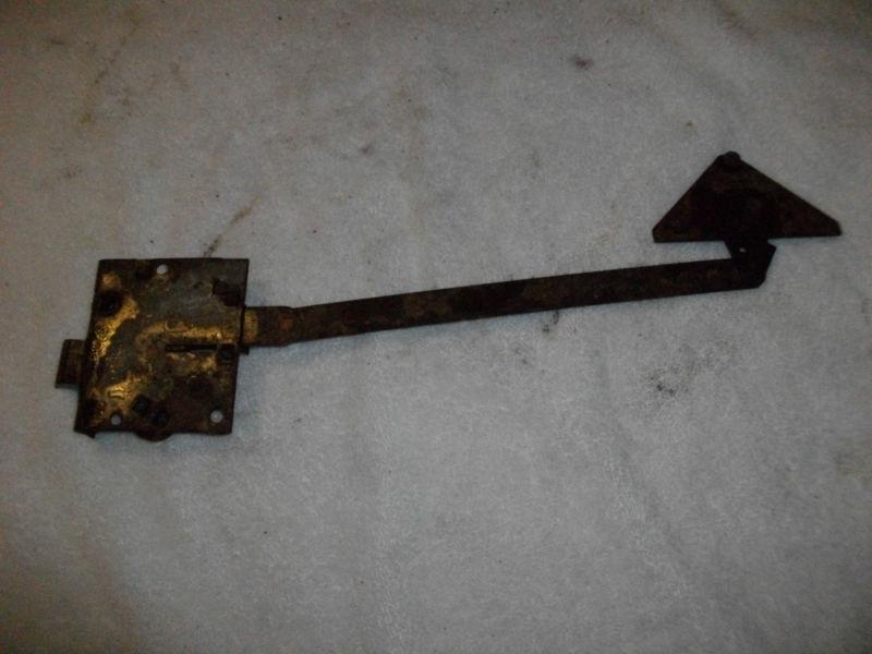 1946 reo re olds truck door latch handle relay mechanism passenger side rh  