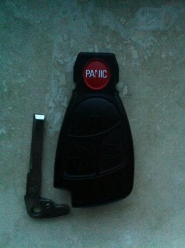 Mercedes benz keyless remote smart uncut key  (4-button) fcc: iyz 3312 