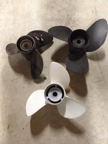 Lot 3 metal boat propellors free shipping