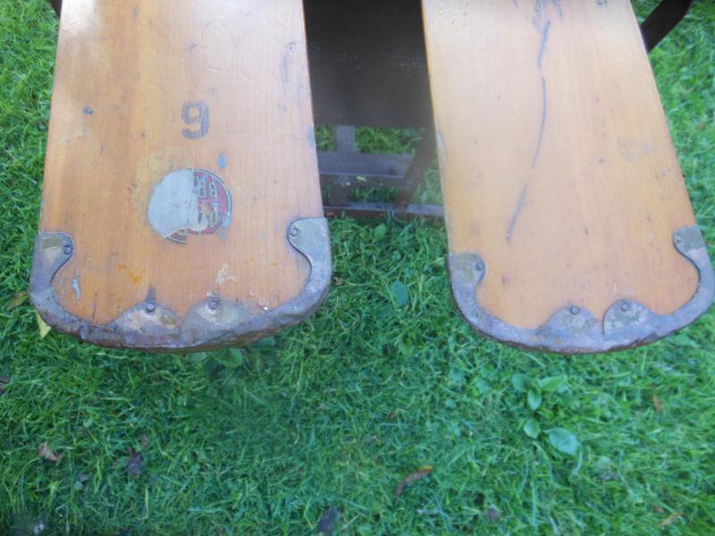 Vintage Page Brand Oars Copper Tipped 72