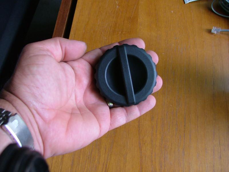 Fiat 128, x1/9, spider, 131  fuel tank cap