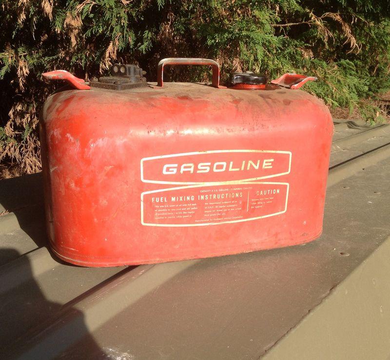 Vintage 6 gallon boat gas tank