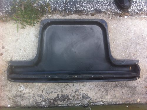 Jaguar xj6 series ii or iii water catch pan in trunk or boot, below rear window