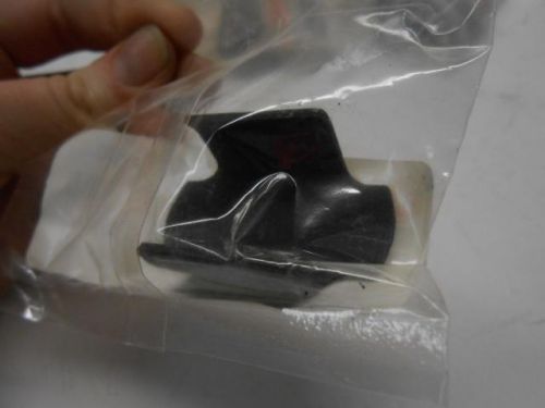 Nos yamaha track clips 8ea-47113-00 (lot of 9)     -24g3#2