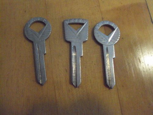 Vintage ford key blanks, 55 56 57 thunderbird and other ford models, ltr i. nos