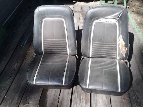 1967-68 camaro deluxe front seats