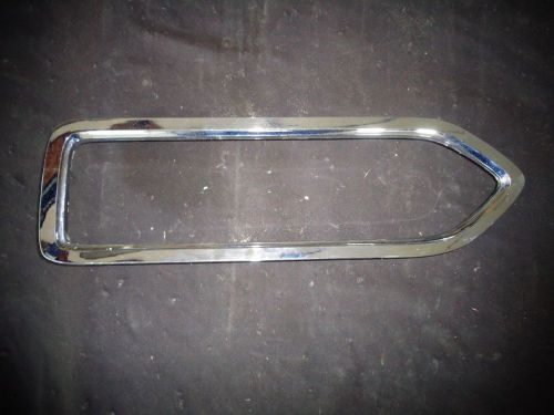1970 plymouth b-body belvedere satellite taillight trim bezel lh 3403745 – 94200