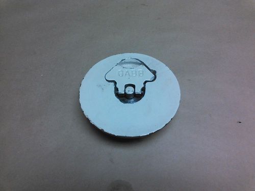 Beech gabb fuel cap pn 37810-1 new seals good condition