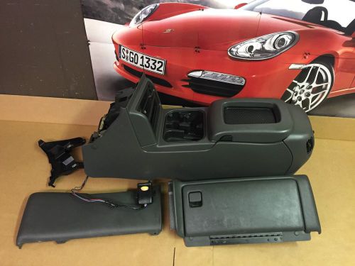 03 04 05 06 chevy tahoe suburban charcoal grey long center console w/glove box