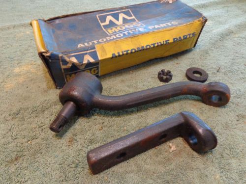 Nos 1971-79 vega idler arm with bracket