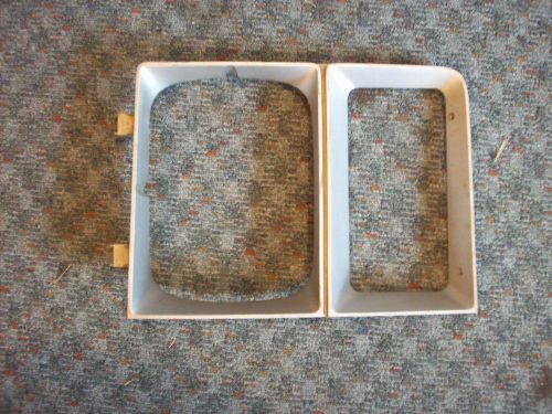 83-84 chevrolet gmc truck blazer jimmy suburban driver side lh head light bezel