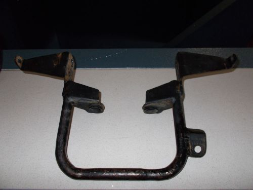 Raptor 660 05 rear grab bar