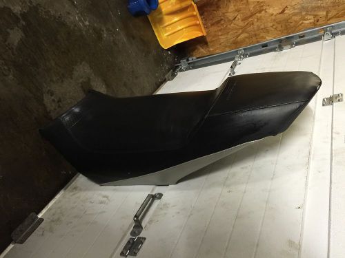 Yamaha rx1 warrior rage vector nytro 03 04 05 06 seat assembly black