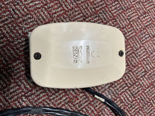 King kr86 adf receiver &amp; ka42 loop antenna, tray/connector, working when removed