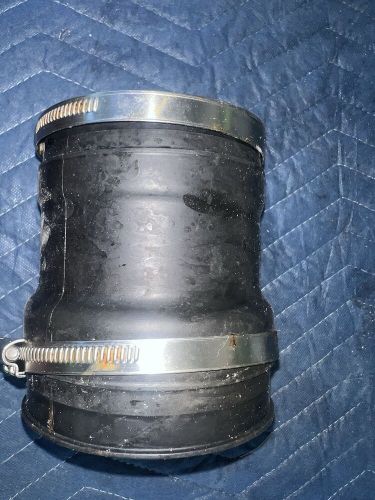 Yamaha 1.8 exhaust to water box fitting 6s5-e4752-01-00