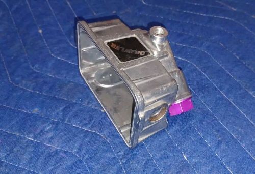 *ONE* Quick Fuel Proform Brawler Holley Aluminum Fuel Bowl W/Sight Glasses, US $45.00, image 9