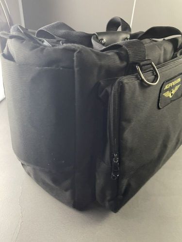 Jeppesen aviator bag 18 x 12 large luggage bag