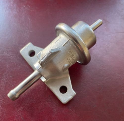 GENUINE Fuel Pressure Regulator For 96-00 HONDA Civic LX/DX/EX 1.6L, US $35.00, image 2