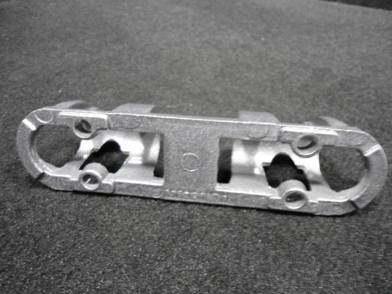 #126296 #0126296 JOHNSON/EVINRUDE/OMC STEERING TUBE BRACKET 1991-2009 10-250HP 2, US $45.22, image 2