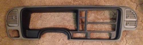 1995-1999 chevy tahoe c1500 k1500 dash speedometer instrument cluster bezel tan