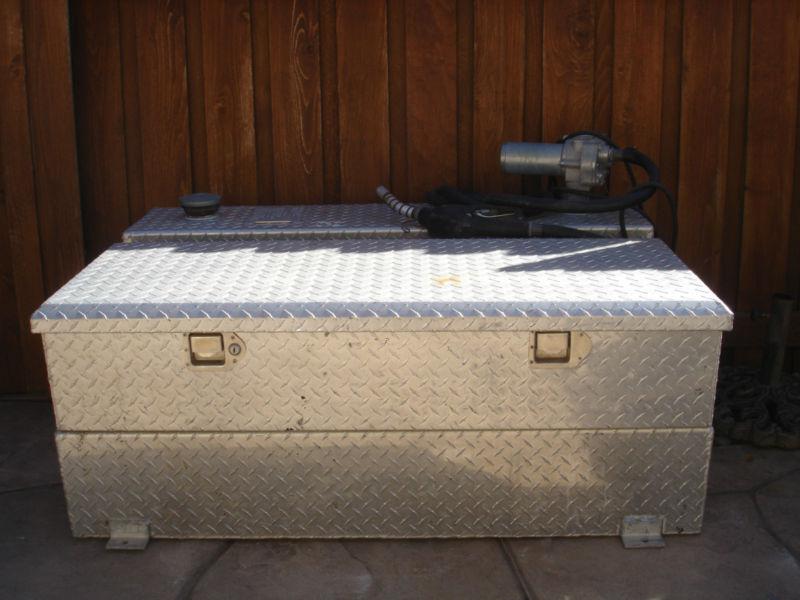 Find TOOL BOX / FUEL TANK COMBO (DELTA) Used in Alpine, California