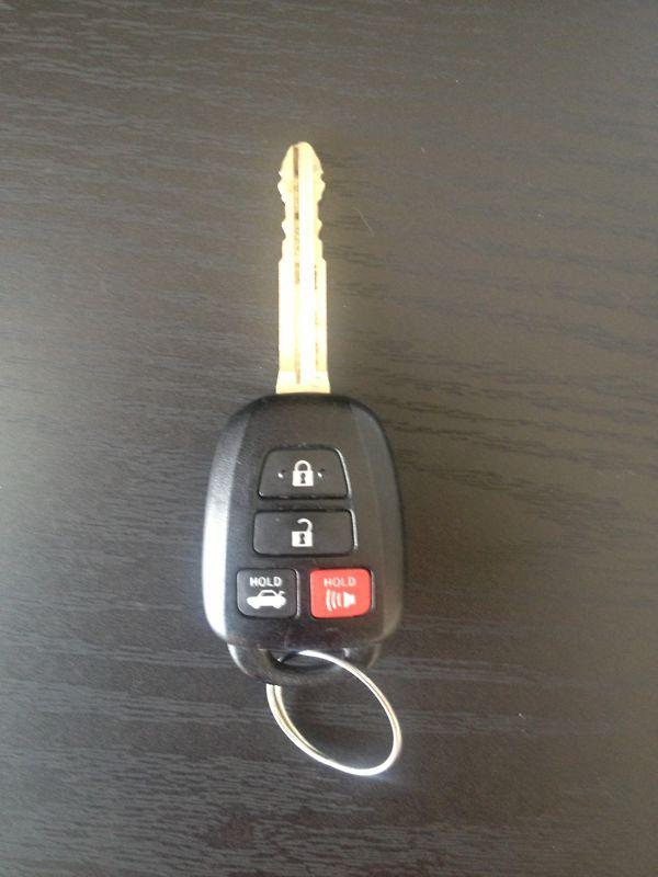 2012 2013 toyota camry oem keyless entry remote fob transmitter  fcc:hyq12bdm