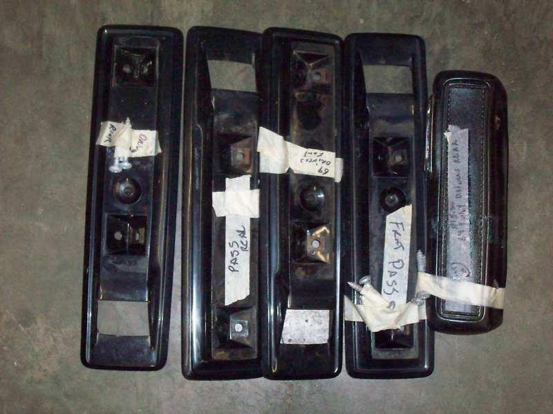 1969 plymouth fury mopar 66 up b + c body  frnt +rear arm rest bases (used)