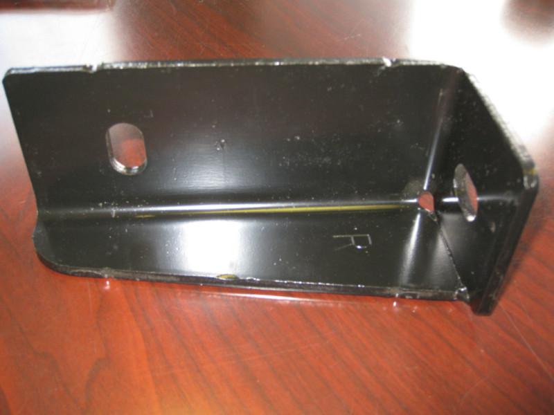 01-07 chevy silverado side step bracket gm oem 88961664