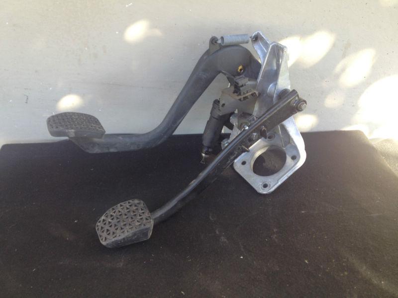 Bmw e46 m3 65k (01-06) oem brake clutch pedals pdeal 