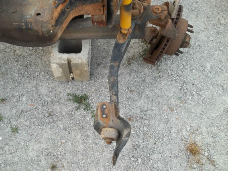 1989 f250 ford rh radius arm bracket 4 x 2 (front suspension parts)
