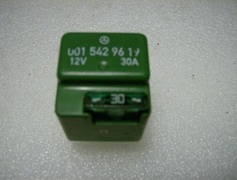 Find Mercedes OEM PART for w124 r129 w201 w202 Aux Fan & Fuel Pump