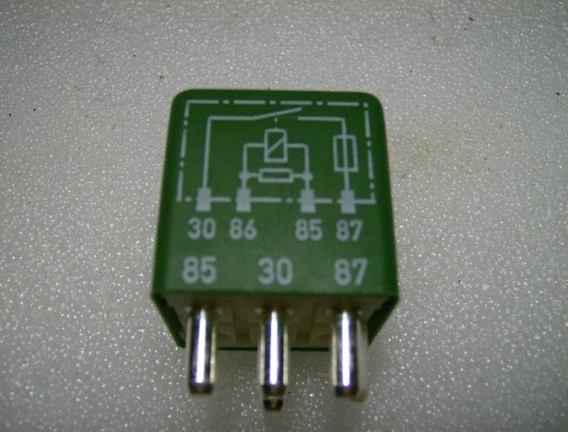 Find Mercedes OEM PART for w124 r129 w201 w202 Aux Fan & Fuel Pump