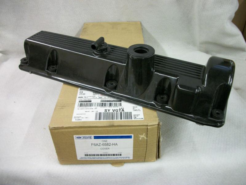 96/02 ford crown victoria - lh valve cover 4.6l sohc