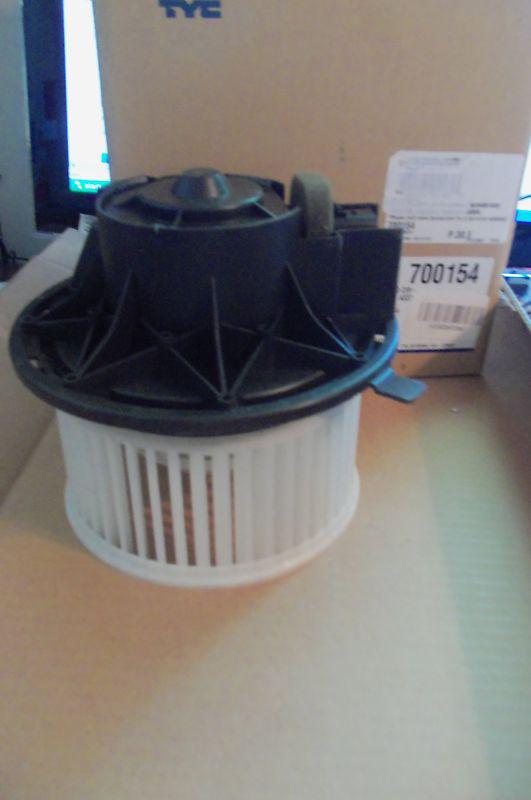 Tyc 700154 02-07 jeep liberty blower assembly without circuit board