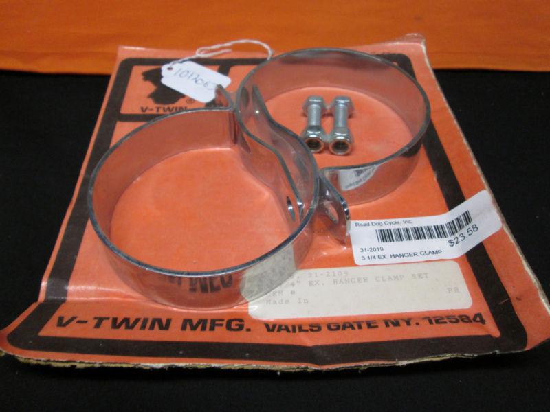 Find 3 1/4 CHROME EXHAUST HANGER CLAMP SET FOR HD in Spring Grove